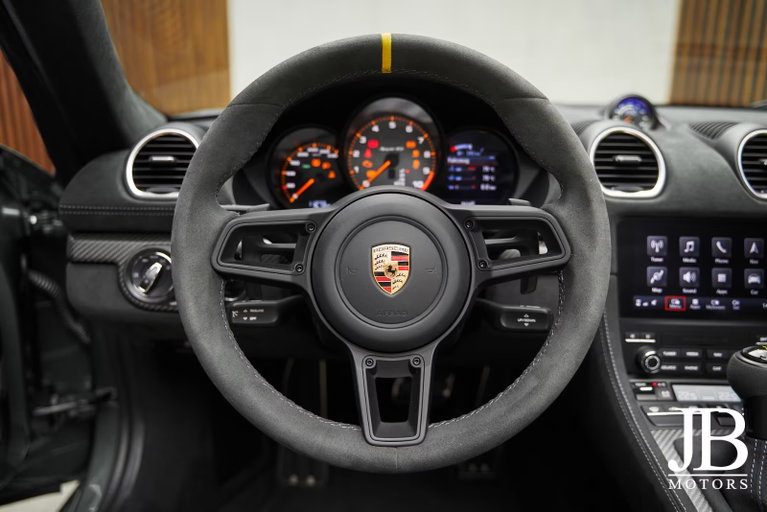 Porsche 718 Spyder RS