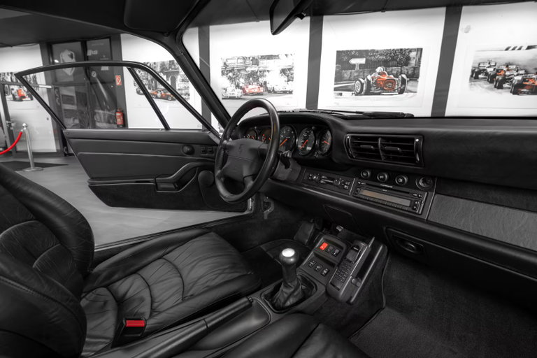 Porsche 993 Carrera 4S