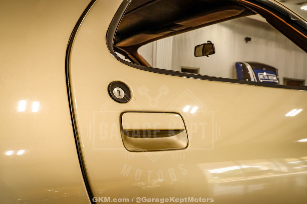 Porsche 928