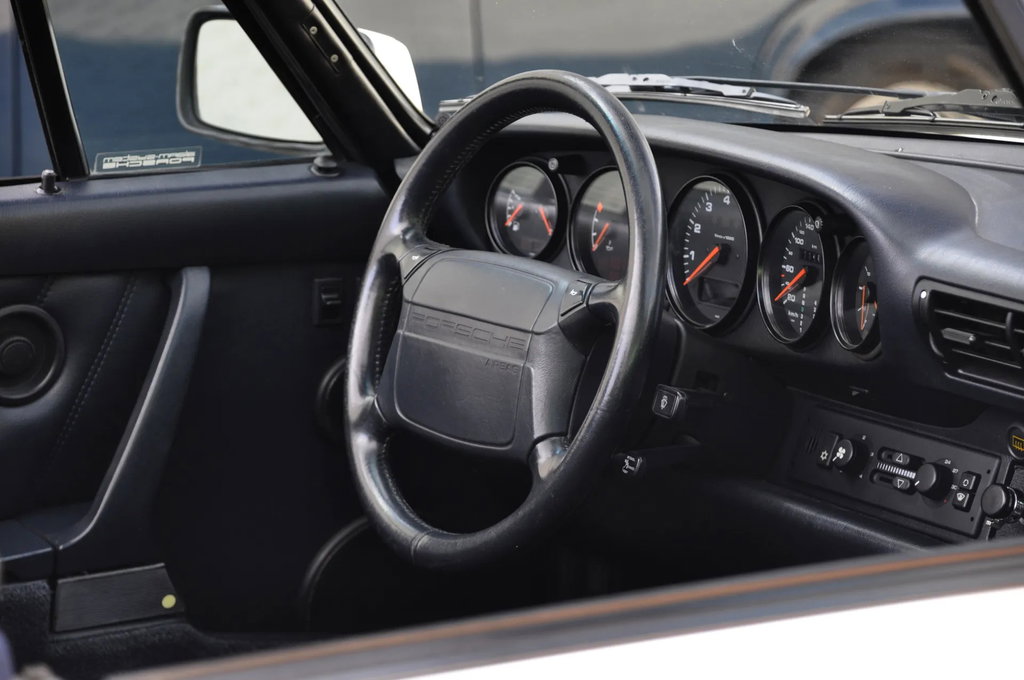 Porsche 964 Carrera 2