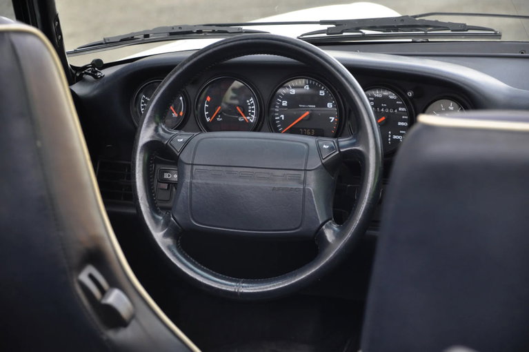 Porsche 964 Carrera 2