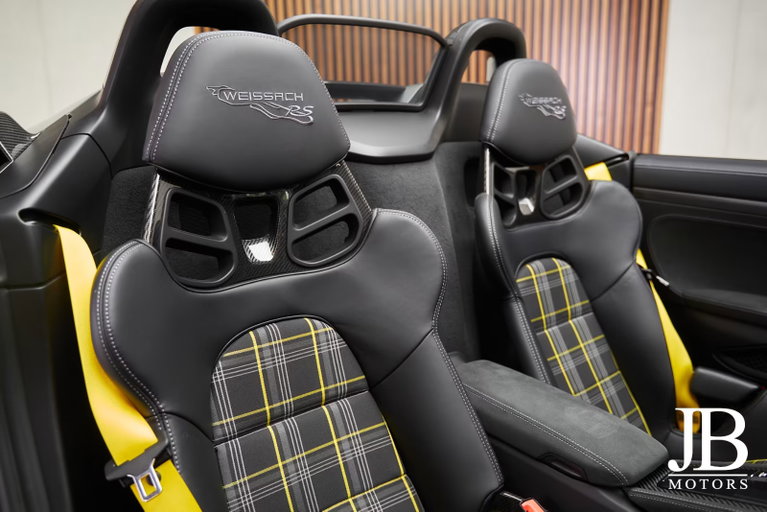 Porsche 718 Spyder RS