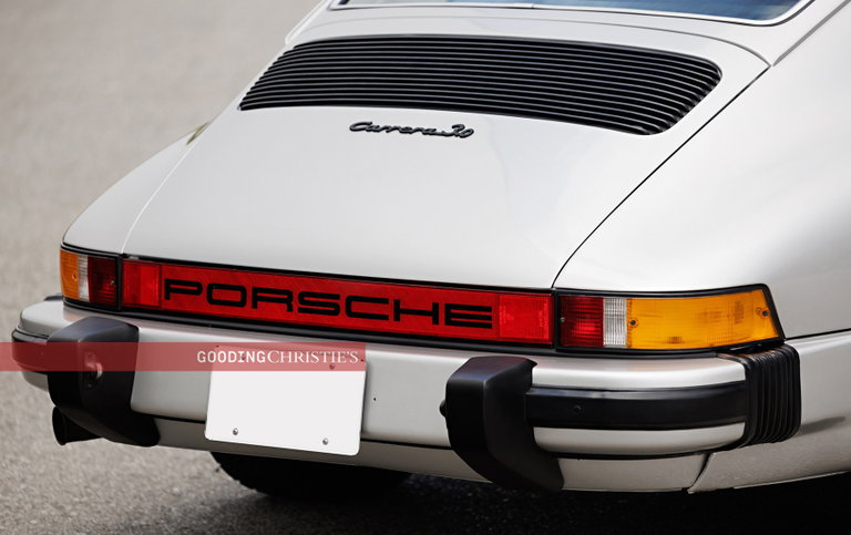Porsche 911 Carrera 3.0