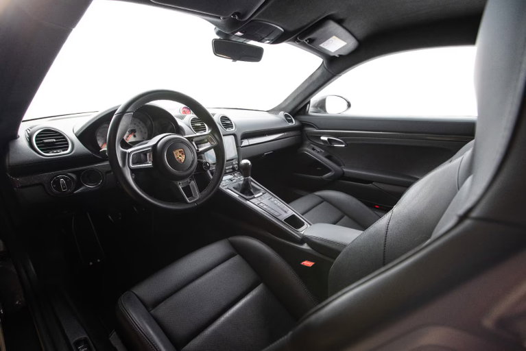 Porsche 718 Cayman GTS 4.0