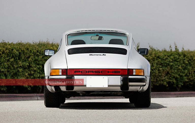 Porsche 911 Carrera 3.0
