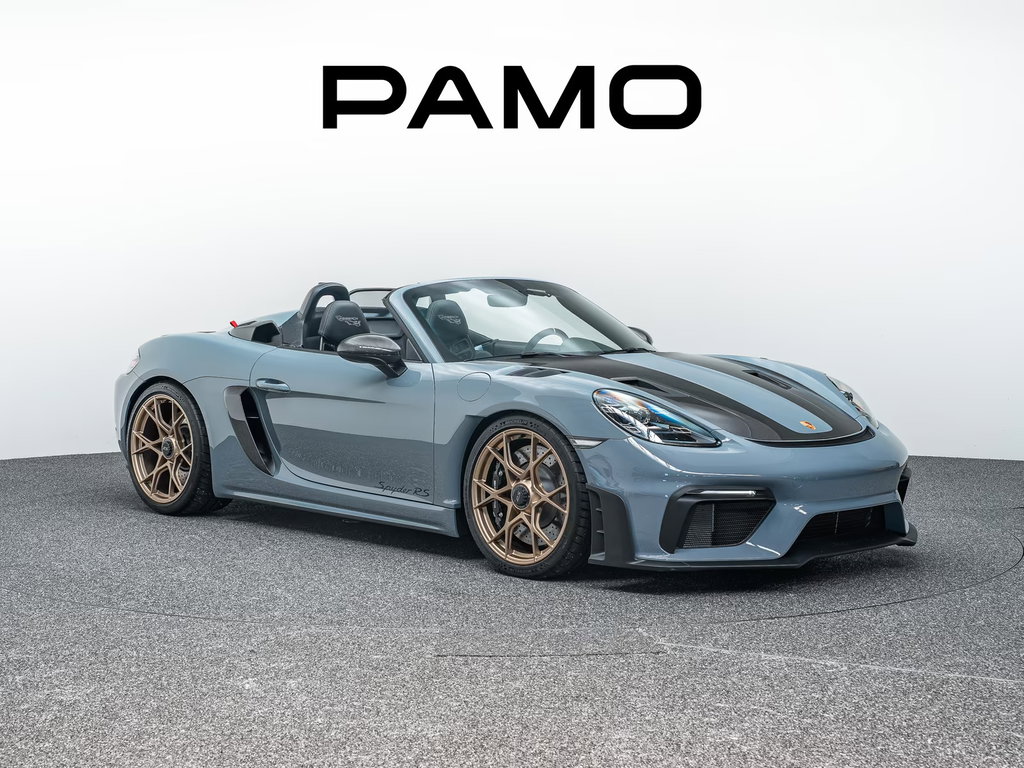 Porsche 718 Spyder RS