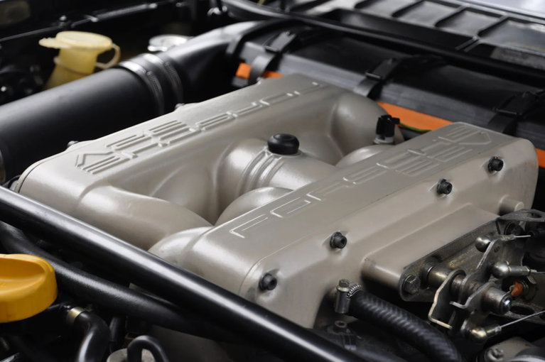 Porsche 928 GTS