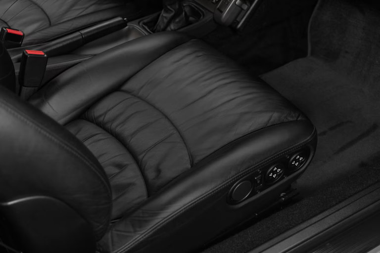 Porsche 993 Carrera 4S
