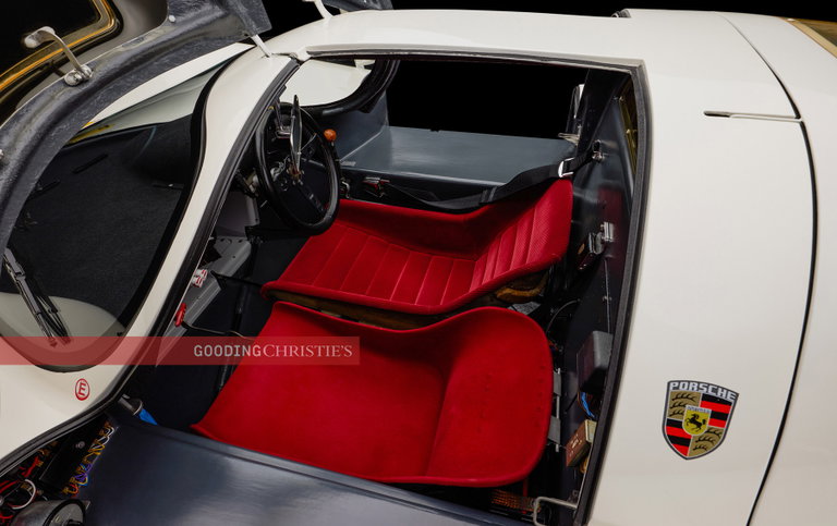 Porsche 907