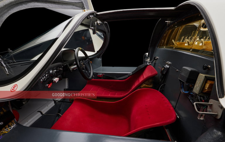 Porsche 907