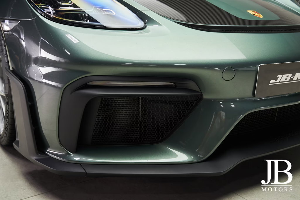 Porsche 718 Spyder RS