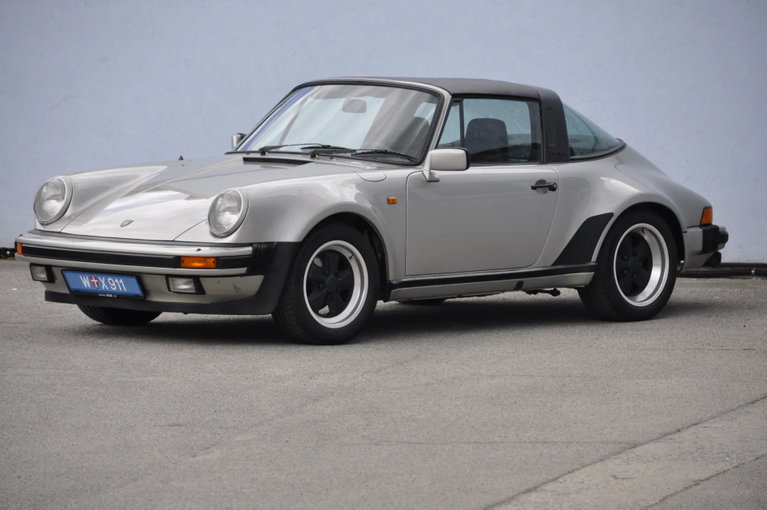 Porsche 911 Carrera 3.2