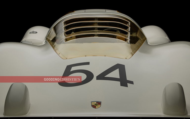 Porsche 907