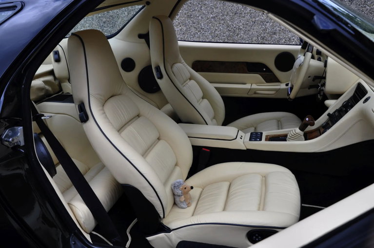 Porsche 928 GTS