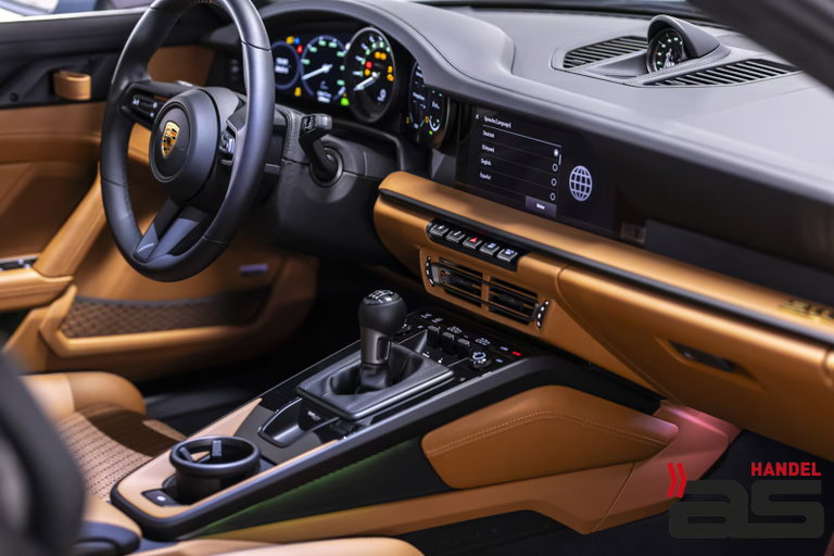 Porsche 911 S/T