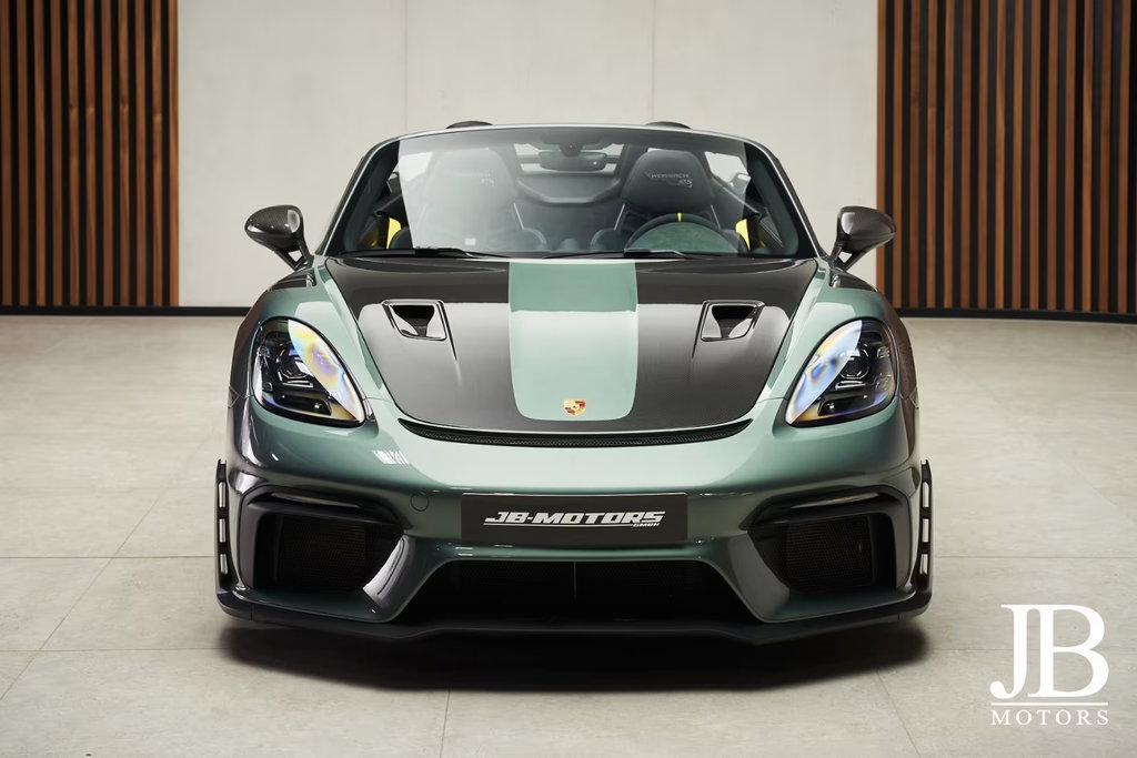 Porsche 718 Spyder RS
