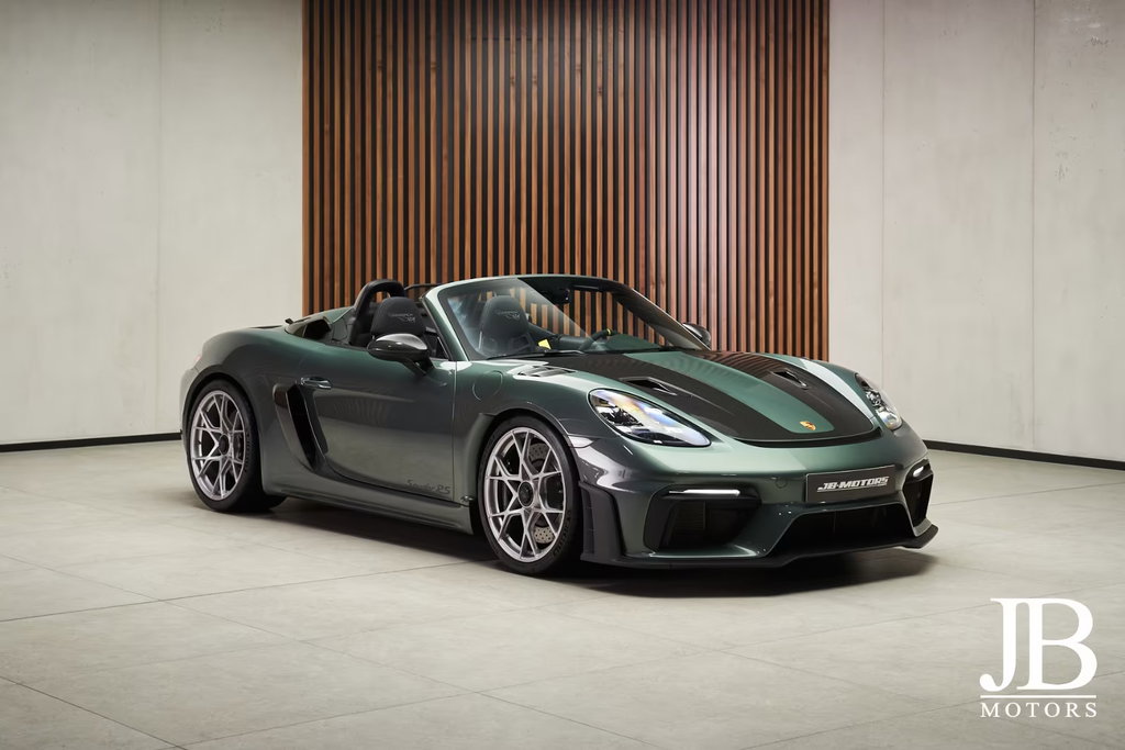 Porsche 718 Spyder RS