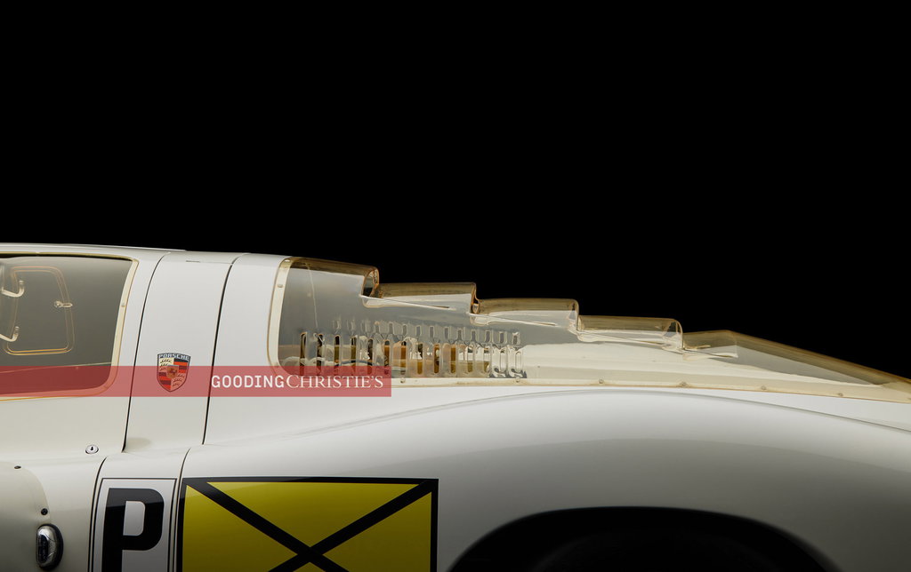 Porsche 907