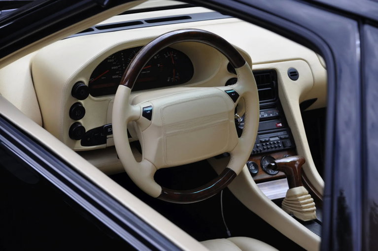 Porsche 928 GTS