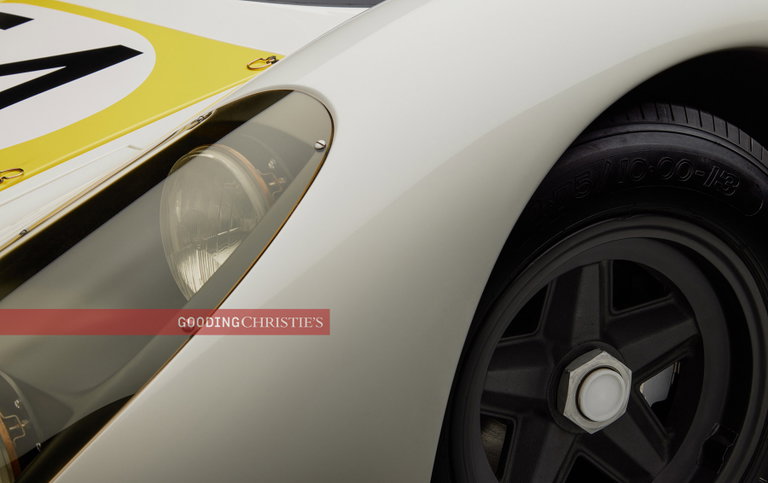 Porsche 907