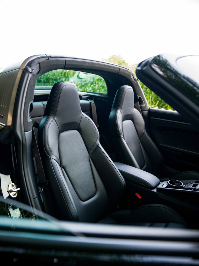 Porsche 992 Edition 50 Jahre Porsche Design