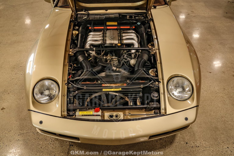 Porsche 928