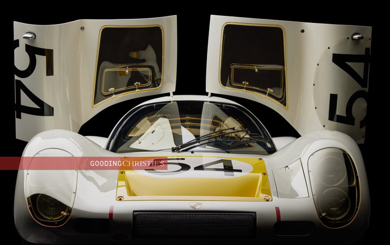 Porsche 907