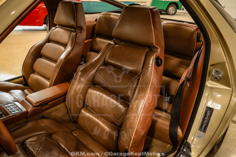 Porsche 928