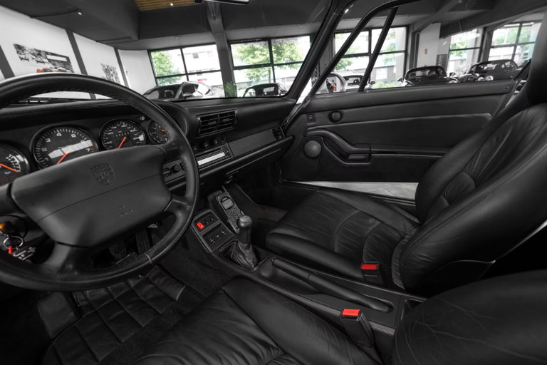 Porsche 993 Carrera 4S