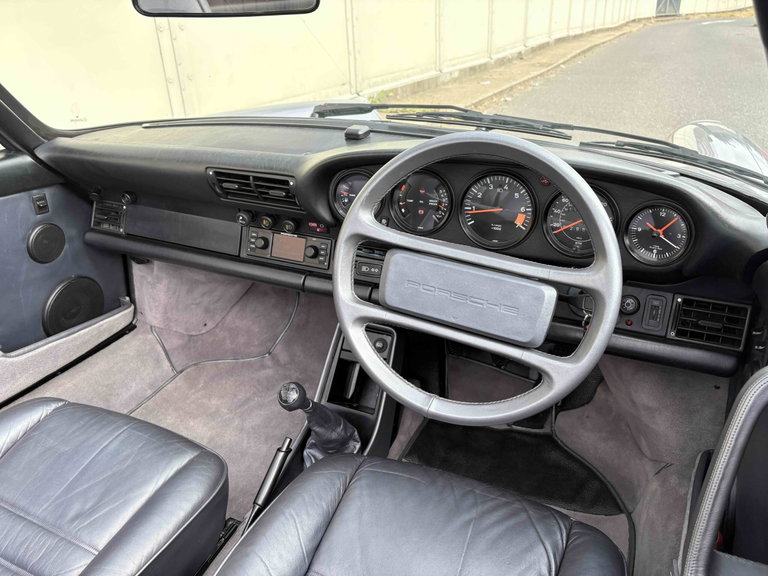 Porsche 911 Carrera 3.2