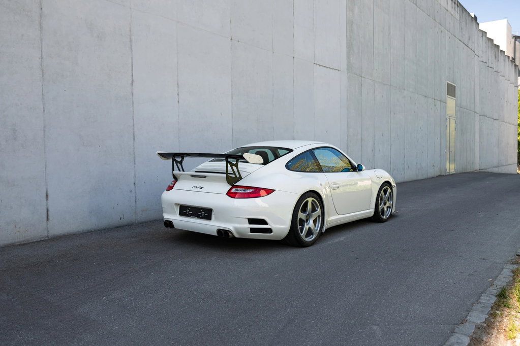 Porsche 964 Carrera 2 Speedster