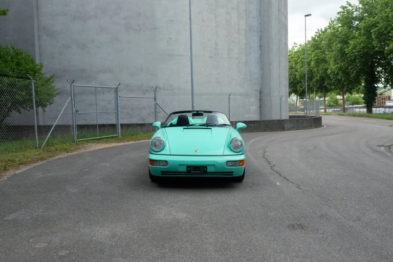 Porsche 964 Carrera 2 Speedster