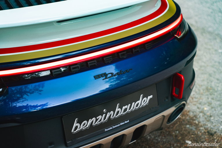 Porsche 911 Dakar