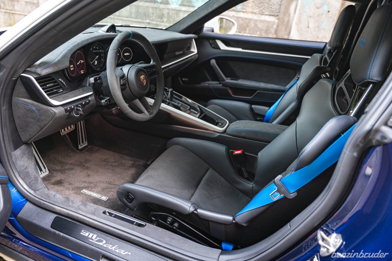 Porsche 911 Dakar