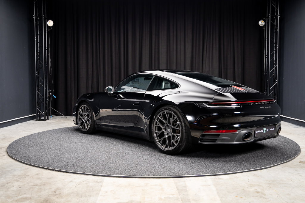 Porsche 992 Carrera T