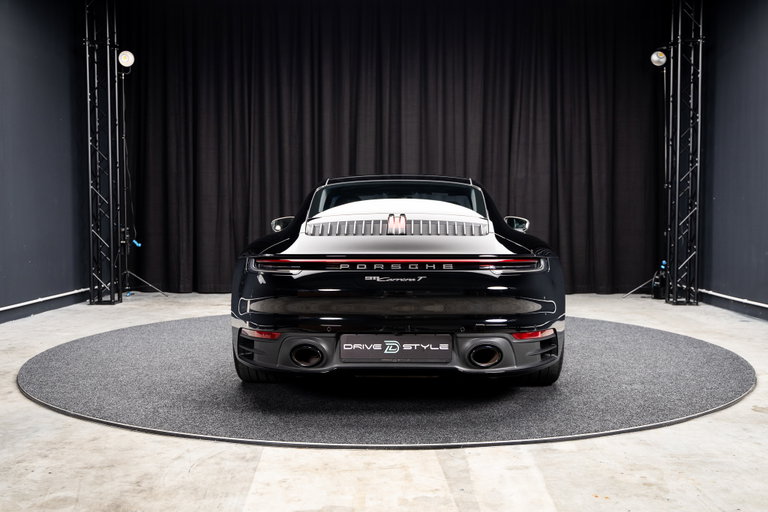 Porsche 992 Carrera T