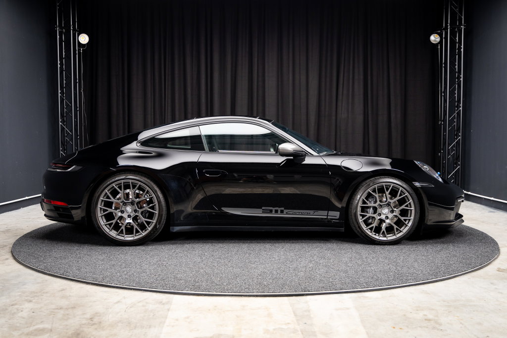 Porsche 992 Carrera T