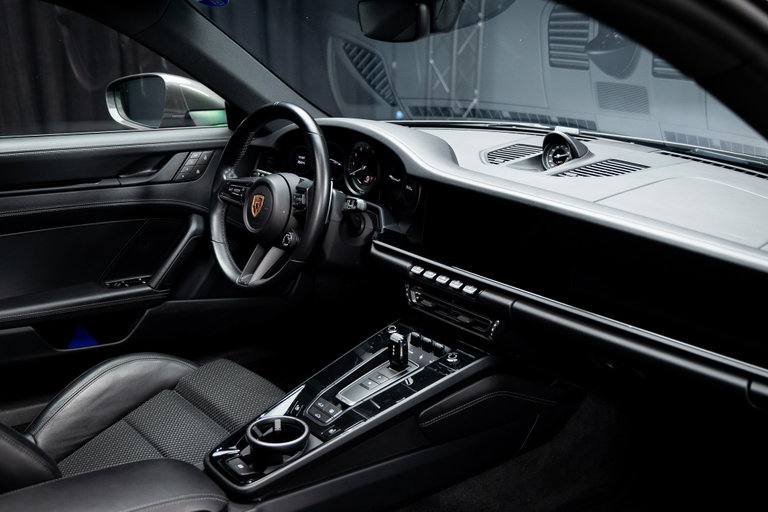 Porsche 992 Carrera T