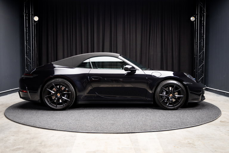 Porsche 992.2 Carrera