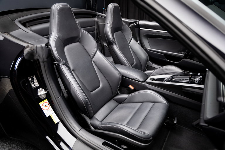 Porsche 992.2 Carrera