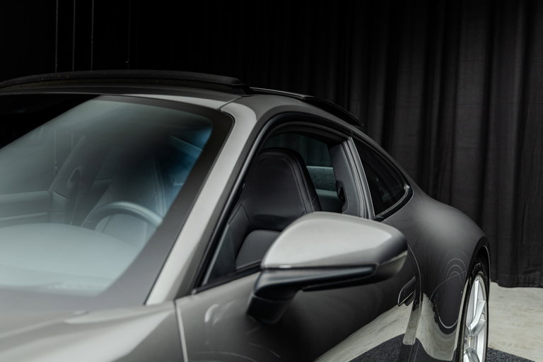 Porsche 992 Carrera