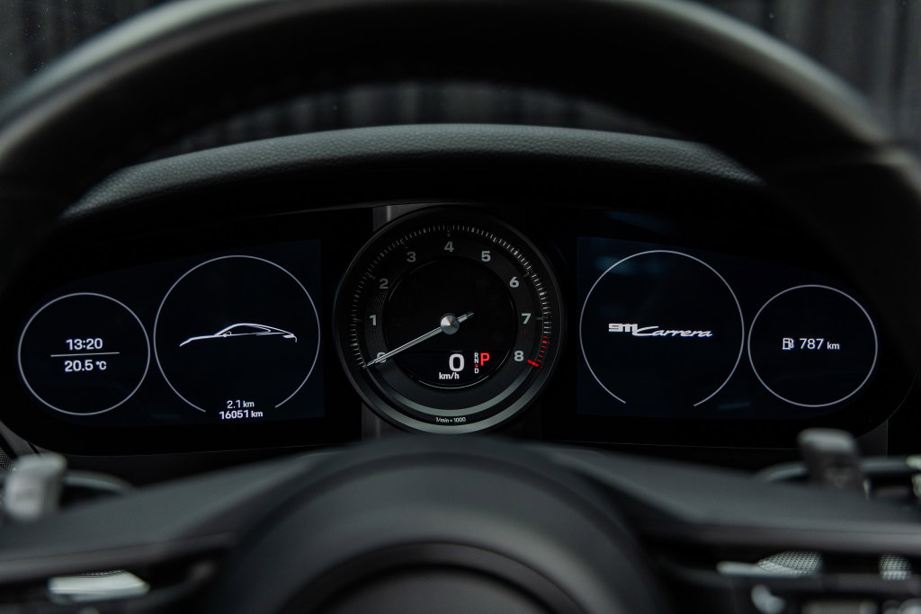 Porsche 992 Carrera