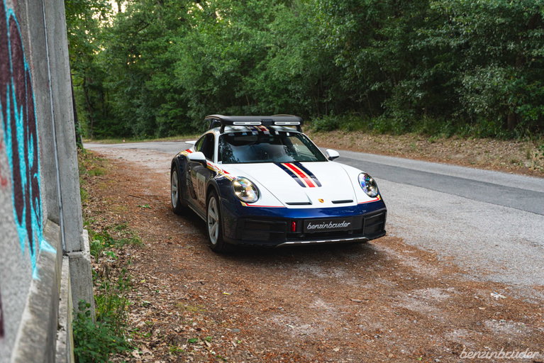 Porsche 911 Dakar