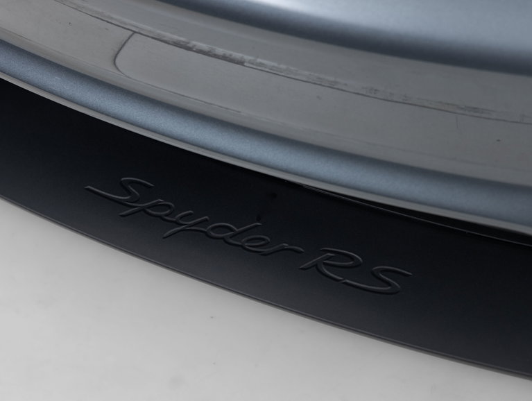 Porsche 718 Spyder RS