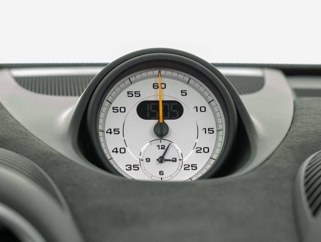 Porsche 718 Spyder RS