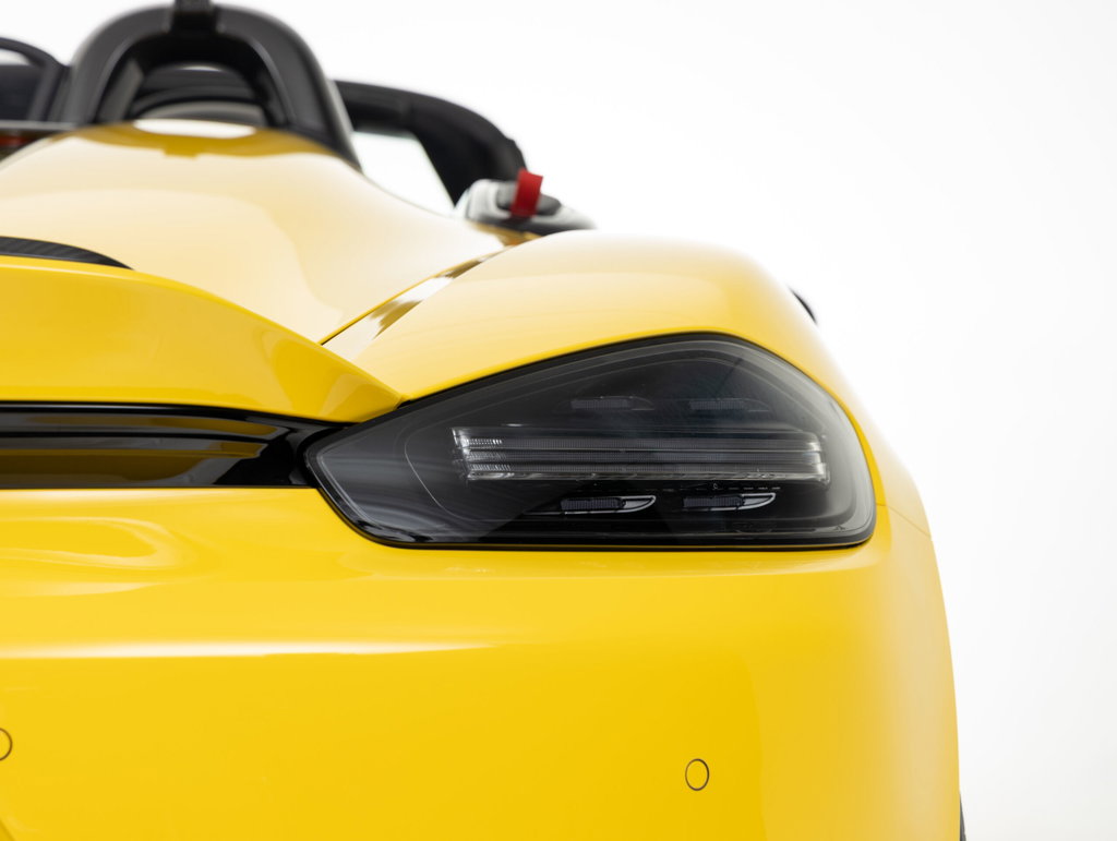 Porsche 718 Spyder RS