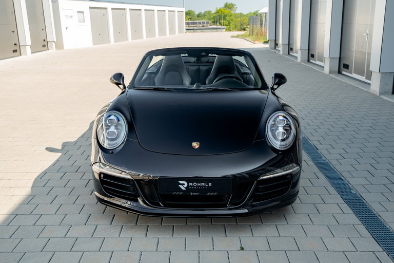 Porsche 991 Carrera 4 GTS