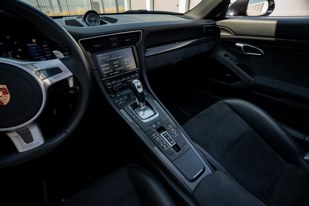 Porsche 991 Carrera 4 GTS