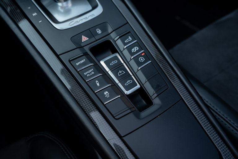 Porsche 991 Carrera 4 GTS