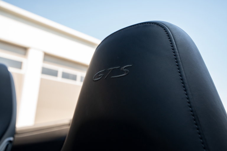 Porsche 991 Carrera 4 GTS